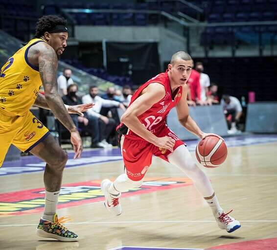 מדר. העלה באופן משמעותי את  כל המספרים  // צילום: אלן שיבר